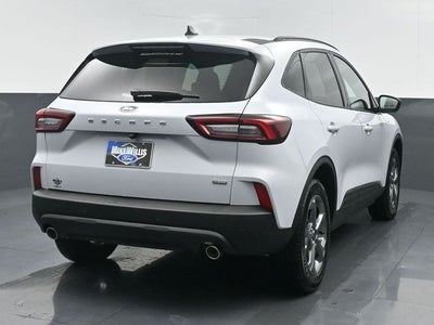 2025 Ford Escape Hybrid ST-Line