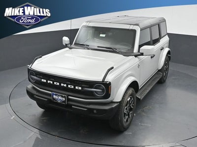 2026 Ford Bronco Outer Banks