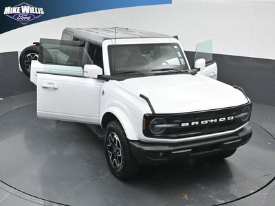 2024 Ford Bronco Outer Banks