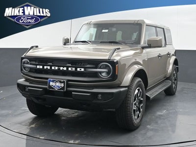 2026 Ford Bronco Outer Banks