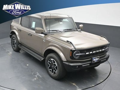 2026 Ford Bronco Outer Banks