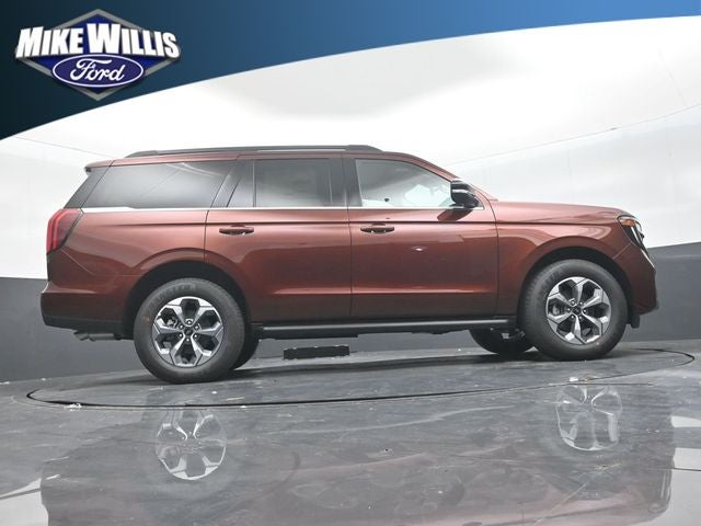 2027 Ford Expedition Active