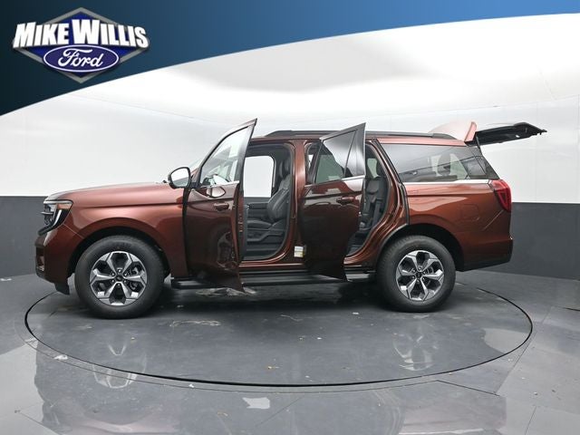 2027 Ford Expedition Active