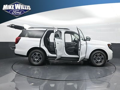 2026 Ford Expedition Active