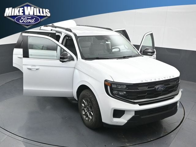 2026 Ford Expedition Active