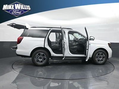 2026 Ford Expedition Active