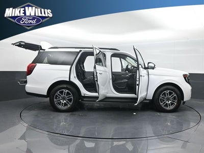 2026 Ford Expedition Active