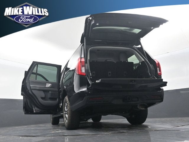 2027 Ford Expedition Active