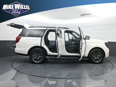 2027 Ford Expedition Platinum