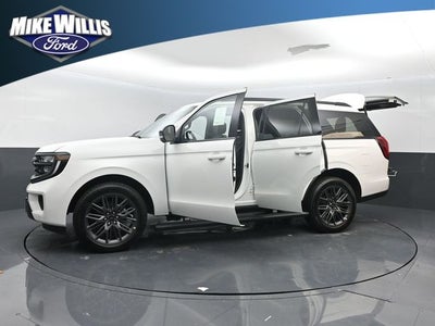 2027 Ford Expedition Platinum