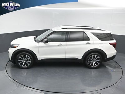 2022 Ford Explorer ST-Line