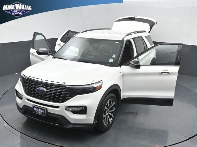 2022 Ford Explorer ST-Line