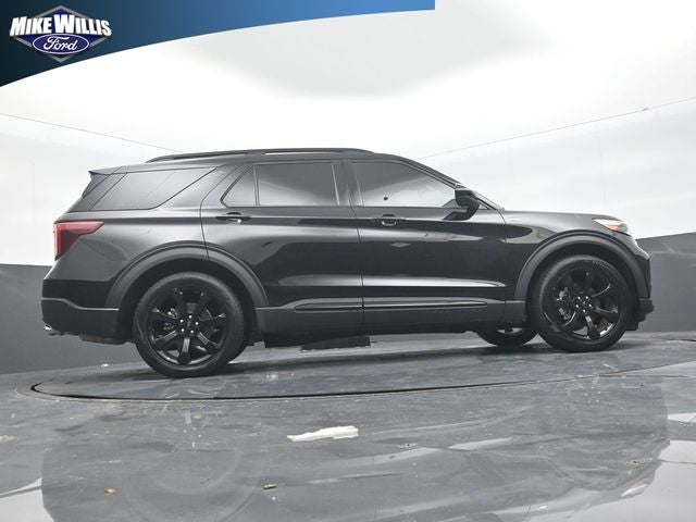 2024 Ford Explorer ST-Line