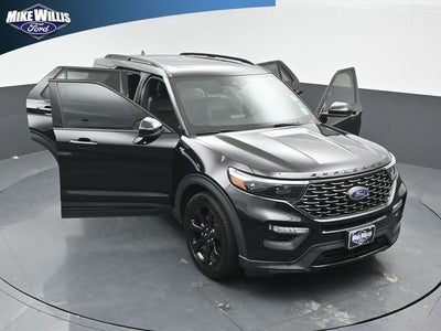 2024 Ford Explorer ST-Line