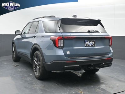2025 Ford Explorer ST-Line