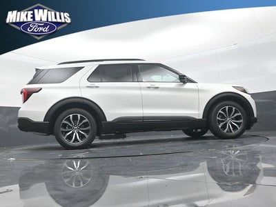 2026 Ford Explorer ST-Line