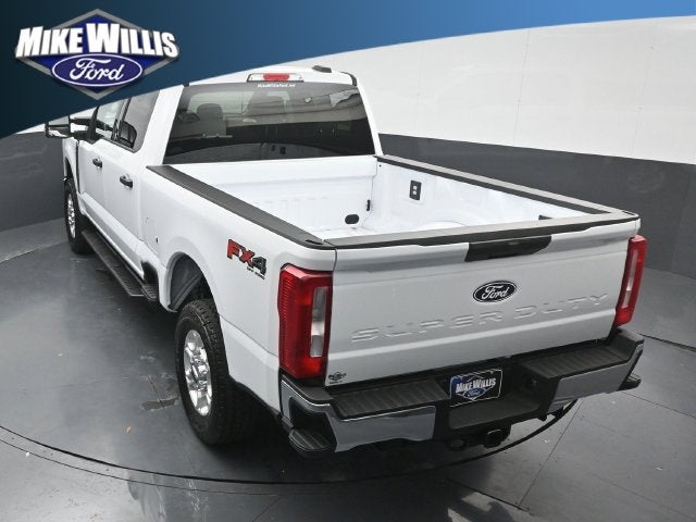 2027 Ford F-250SD XLT