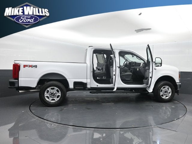2027 Ford F-250SD XLT
