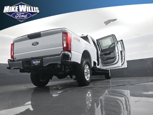 2027 Ford F-250SD XLT