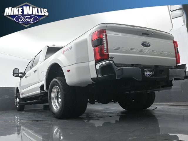 2026 Ford F-350SD Lariat DRW