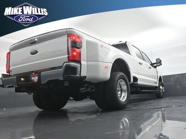 2026 Ford F-350SD Lariat DRW