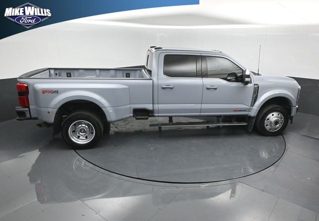 2025 Ford F-450SD King Ranch DRW