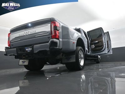 2025 Ford F-450SD King Ranch DRW