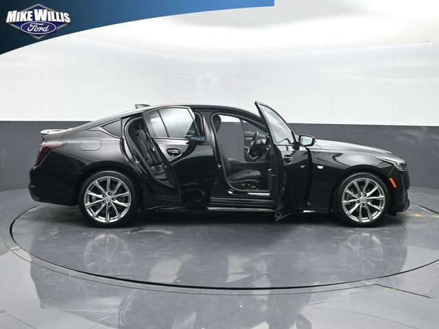 2023 Cadillac CT5 Sport