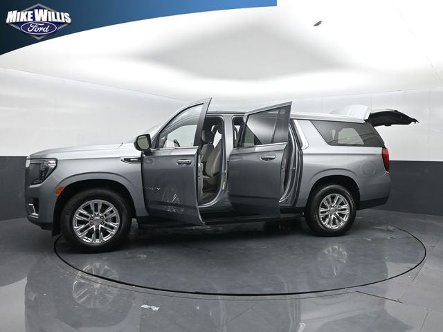 2023 GMC Yukon XL SLE