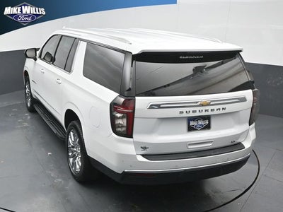 2022 Chevrolet Suburban LT