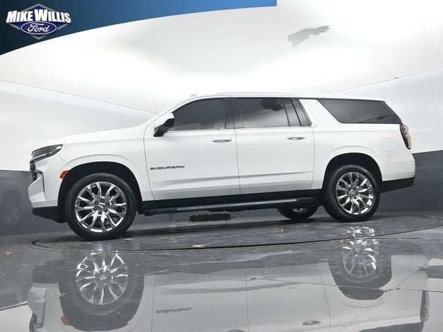 2022 Chevrolet Suburban LT
