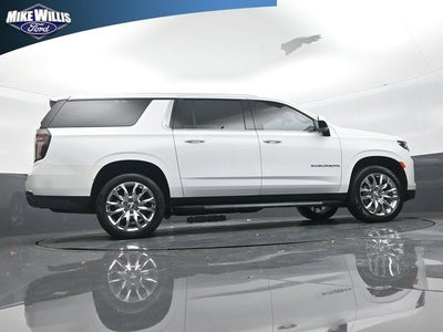2022 Chevrolet Suburban LT
