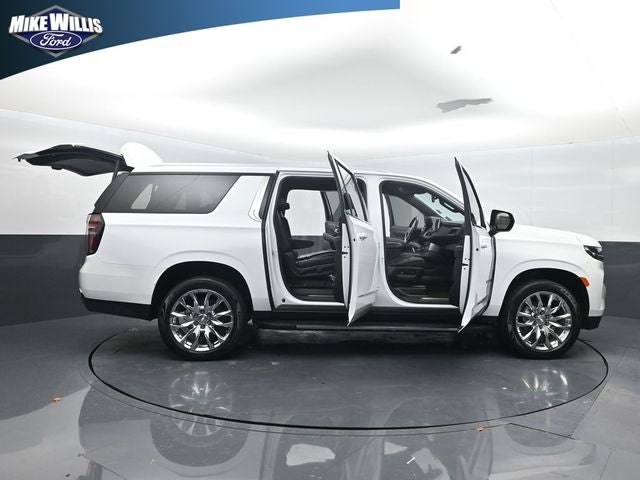 2022 Chevrolet Suburban LT
