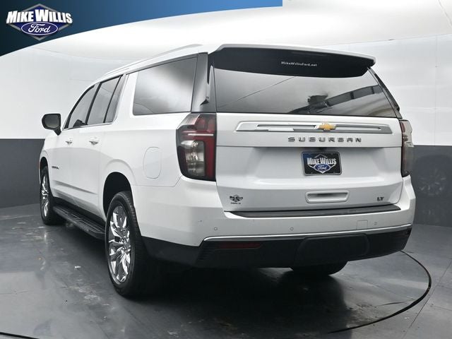 2022 Chevrolet Suburban LT