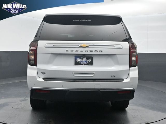 2022 Chevrolet Suburban LT