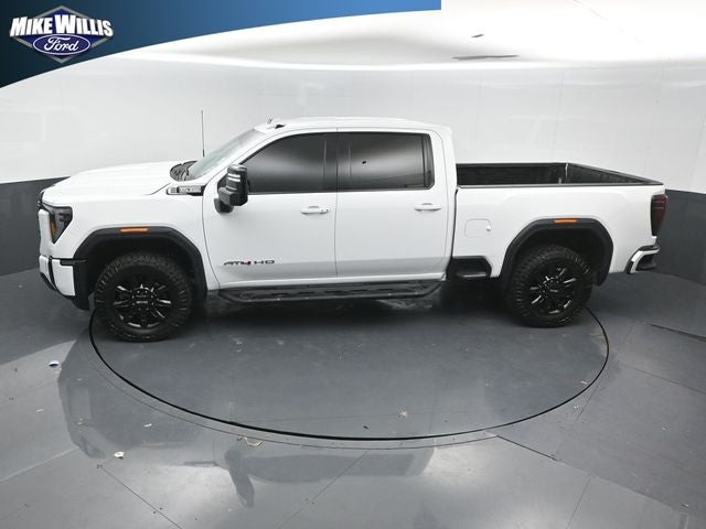 2025 GMC Sierra 2500HD AT4