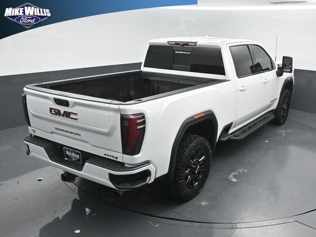 2025 GMC Sierra 2500HD AT4
