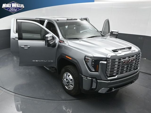 2025 GMC Sierra 3500HD Denali
