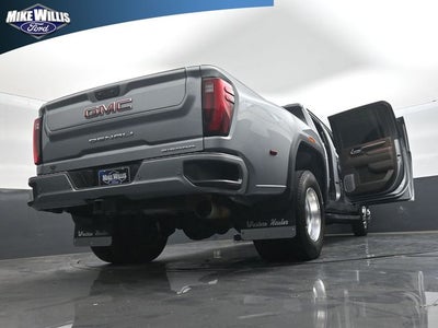 2025 GMC Sierra 3500HD Denali