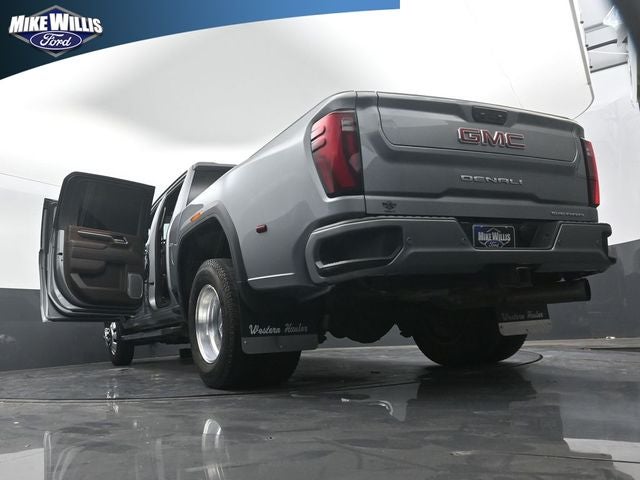 2025 GMC Sierra 3500HD Denali