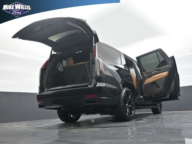 2024 Cadillac Escalade Sport