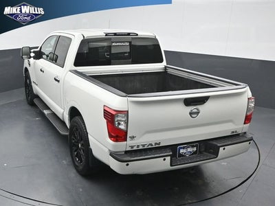 2017 Nissan Titan SL