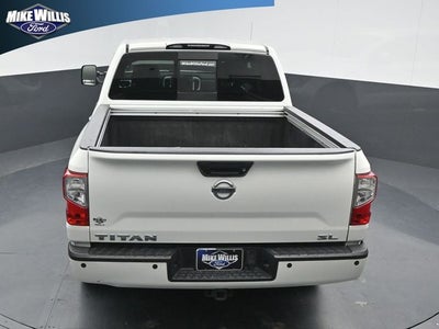 2017 Nissan Titan SL