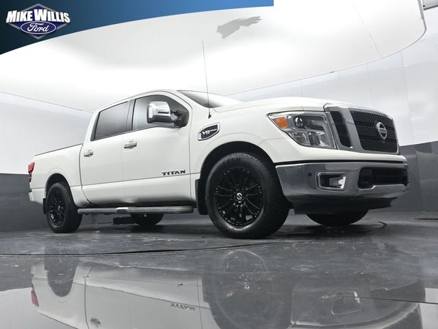 2017 Nissan Titan SL