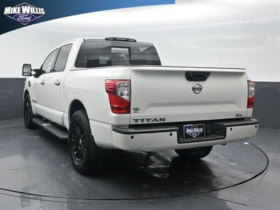 2017 Nissan Titan SL