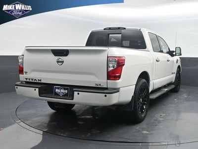 2017 Nissan Titan SL