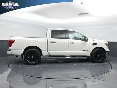 2017 Nissan Titan SL
