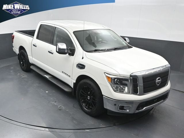 2017 Nissan Titan SL