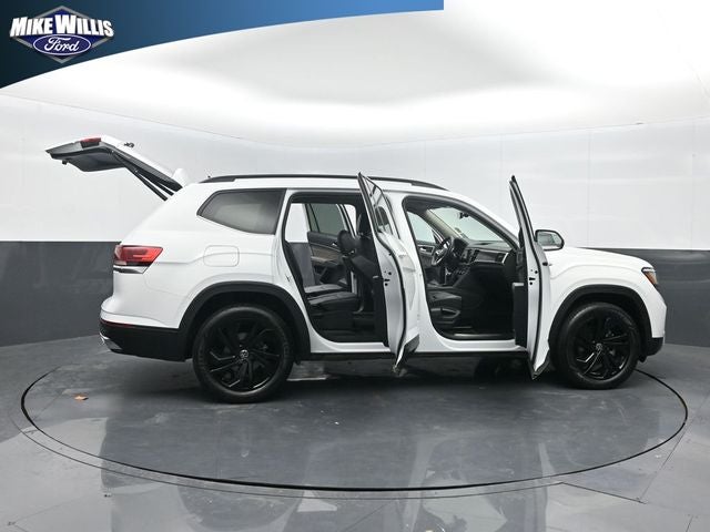 2022 Volkswagen Atlas 3.6L V6 SE w/Technology