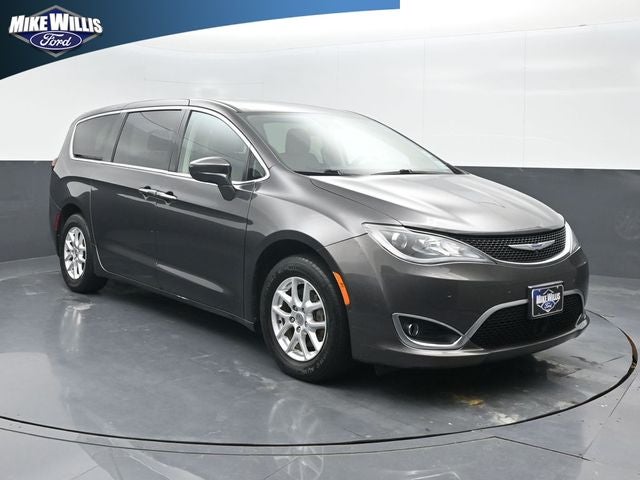 2020 Chrysler Pacifica Touring